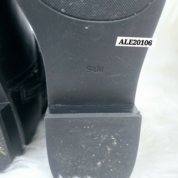 Michael Kors Black Over the Knee Boots with Quilted Design Size 9 1/2M - Picture 8 of 10